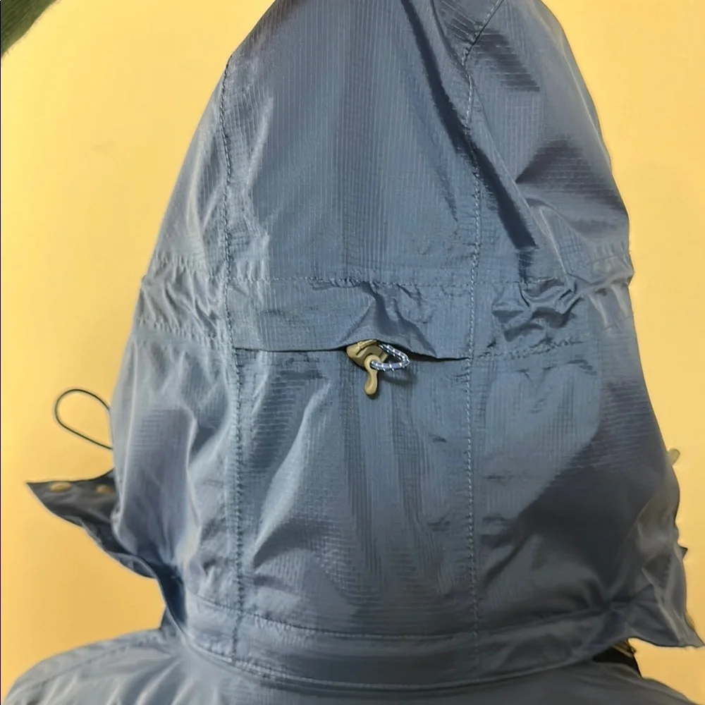 Eddie‎ Bauer Weather Edge Blue Men's Raincoat